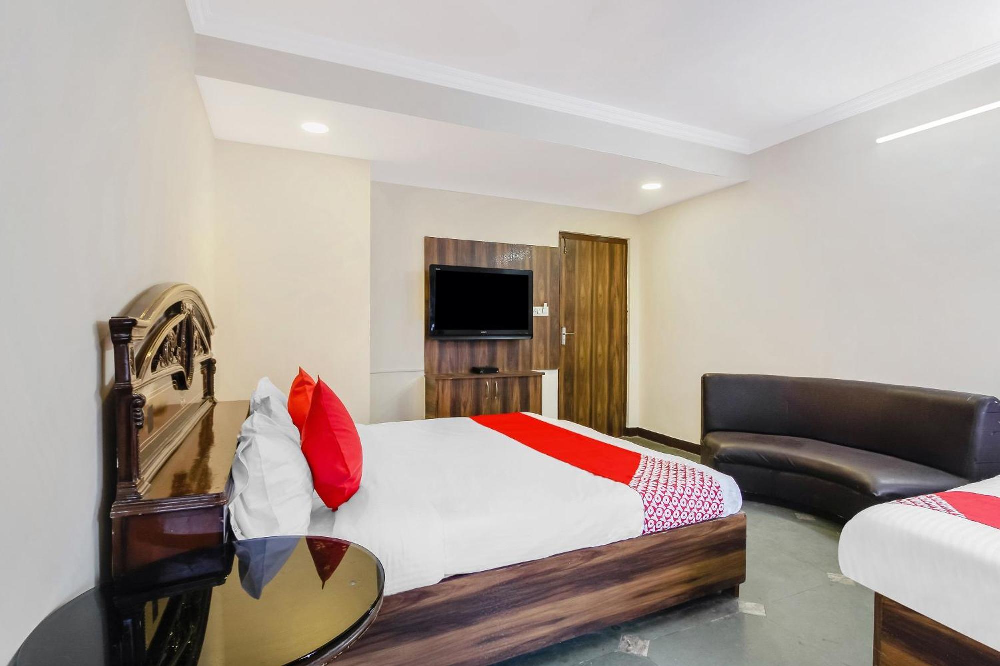 Hotel O Tokyo Haidarábád Kültér fotó
